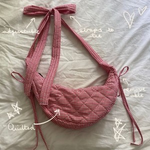 BANANE MATELASSEE LA CADETTE FRIPERIE ATELIER PARIS 75012
