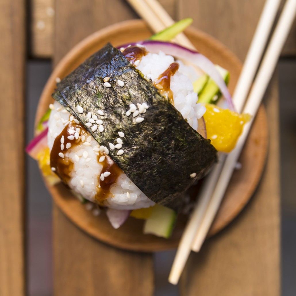 rice-ball-with-nori-vegetables