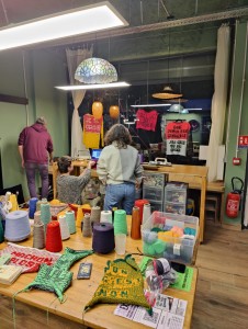LA CADETTE FRIPERIE ATELIER PAULINE VIERNE MAURIN DONNEAUD TRICOTEUSE FÉVRIER MARS 2026 2